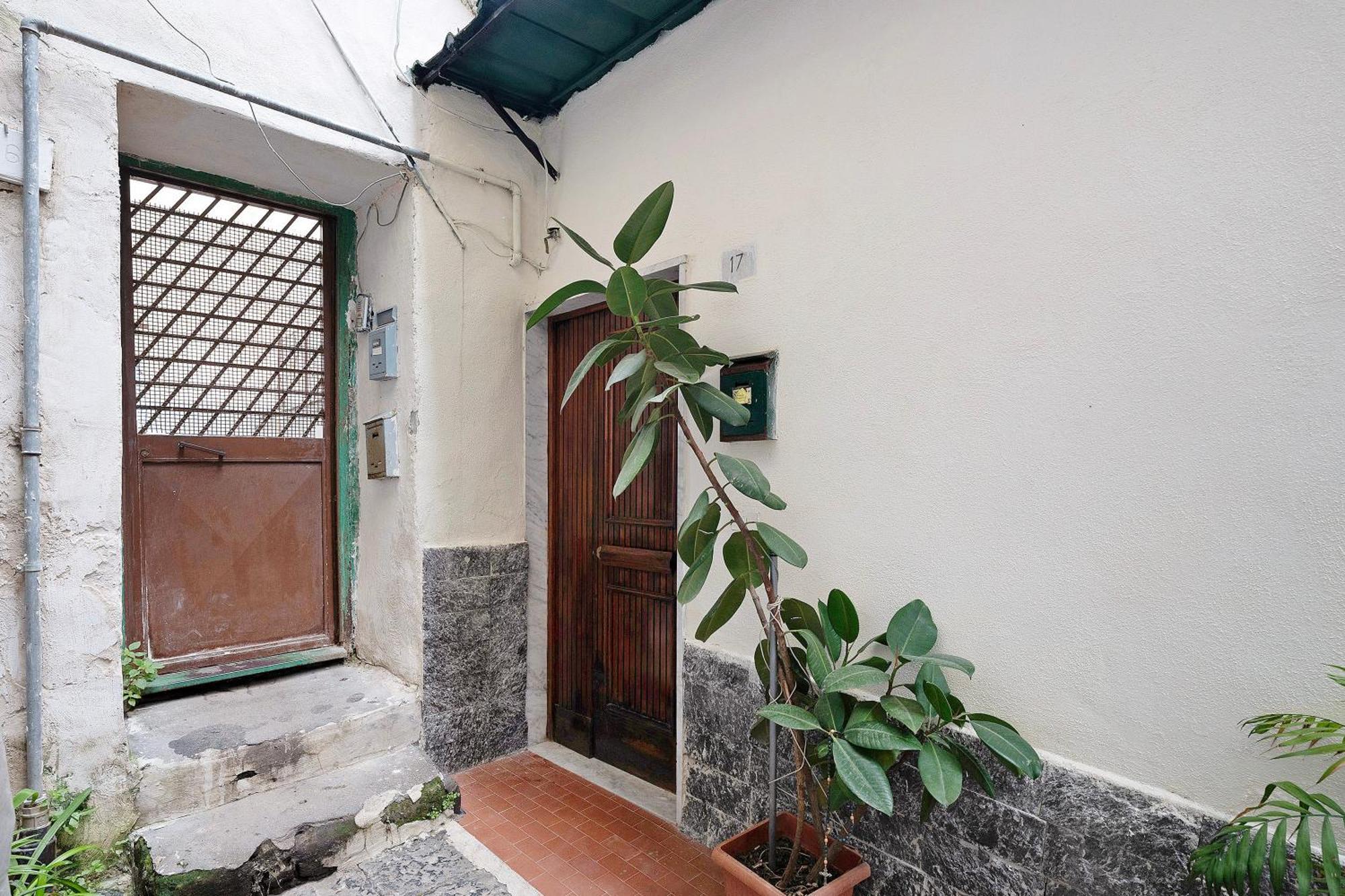 La Casa Di Gennaro - Napoli Apartment ภายนอก รูปภาพ